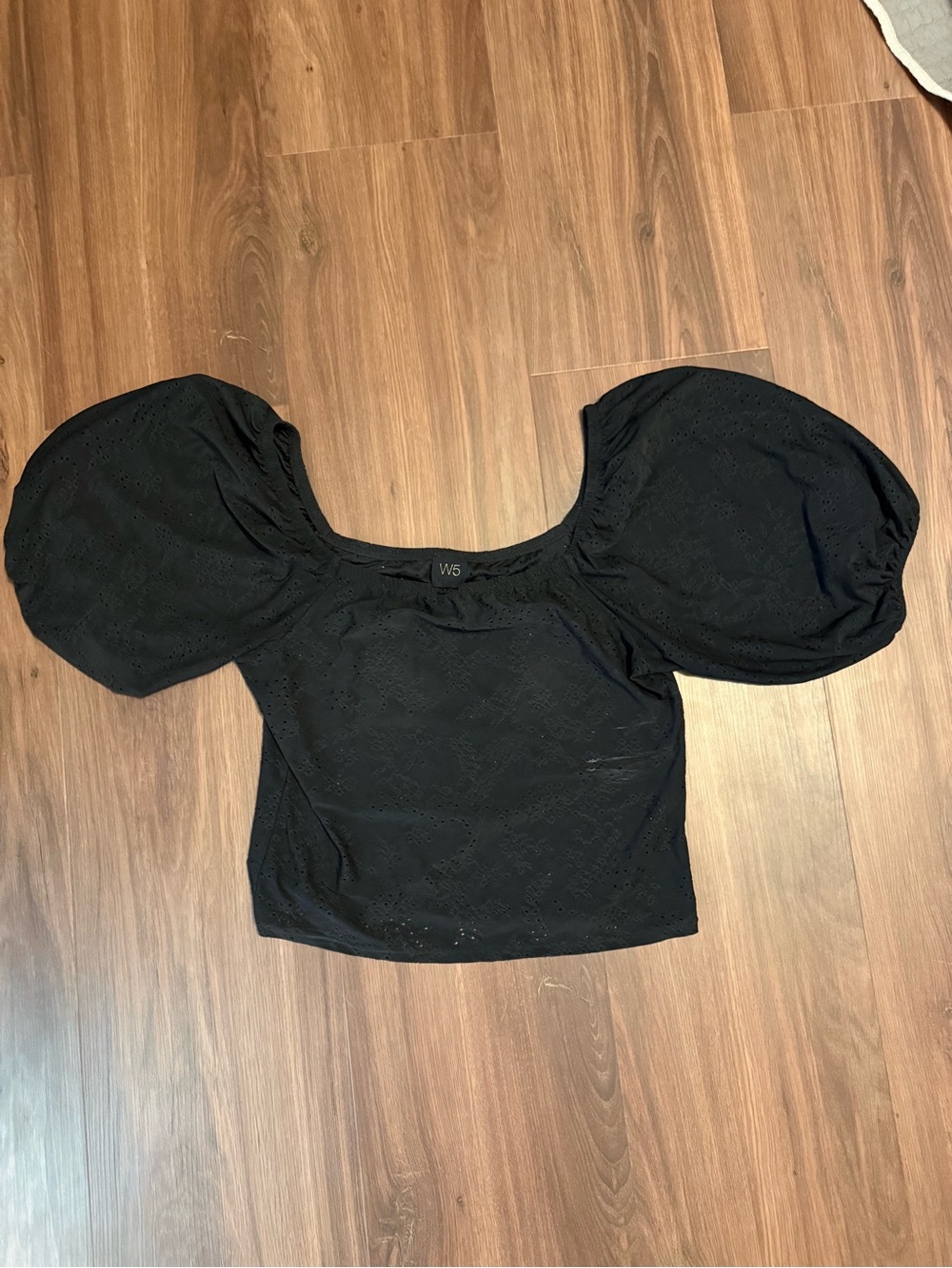 W5 Black Eyelet Puff-Sleeve Crop Top